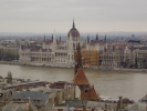 5IA - Budapest 2006 - palazzo parlamento potente holla mado vergine saker skater naso male.JPG